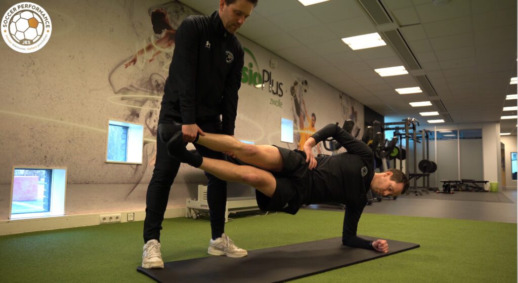 Dé theoretische basis voor elke voetbaltrainer of verzorger die te maken krijgt met geblesseerde spelers.